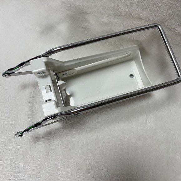 Prepworks by Progressive Vegetable Cutter with 2 Interchangeable Cutting Blades - Picture 8 of 10